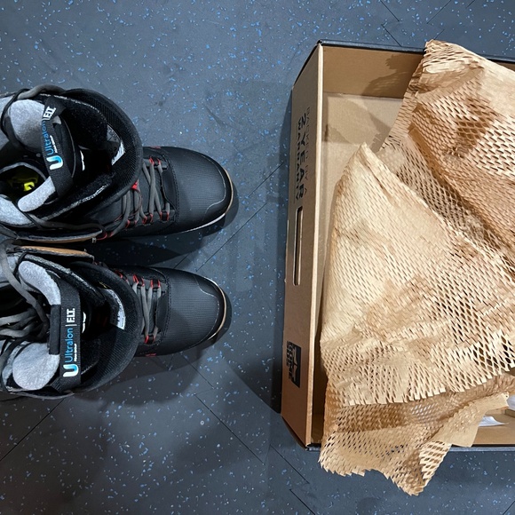 Rome Libertine Hybrid BOA/Lace Snowboard Boot - New - size 8.5 US - Picture 4 of 6